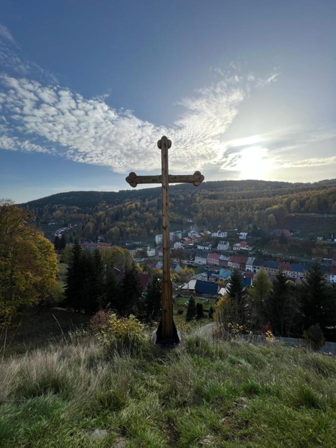Apartman Visek Jáchymov Zewnętrze zdjęcie